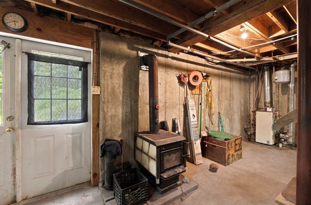 314 Old Bristol Road, New Hampton, NH 03256