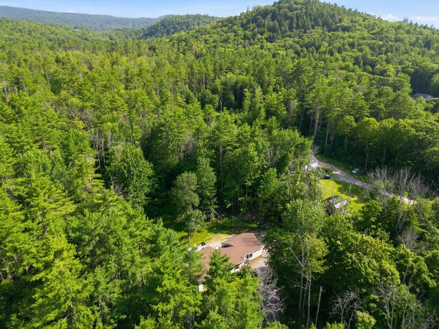 314 Old Bristol Road, New Hampton, NH 03256