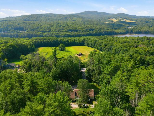 314 Old Bristol Road, New Hampton, NH 03256