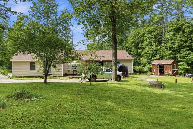 314 Old Bristol Road, New Hampton, NH 03256