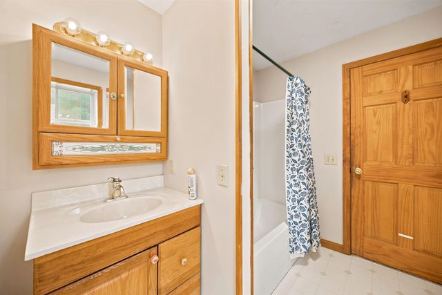 314 Old Bristol Road, New Hampton, NH 03256