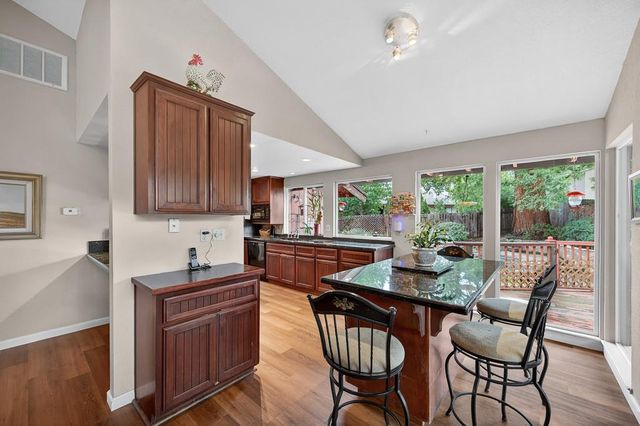 8226 Econ Ct, Fair Oaks, CA 95628