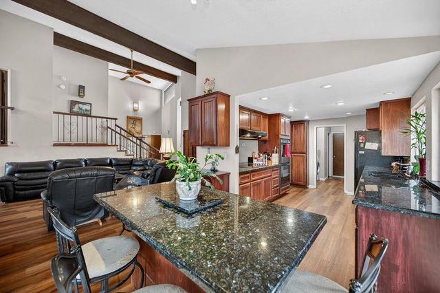 8226 Econ Ct, Fair Oaks, CA 95628