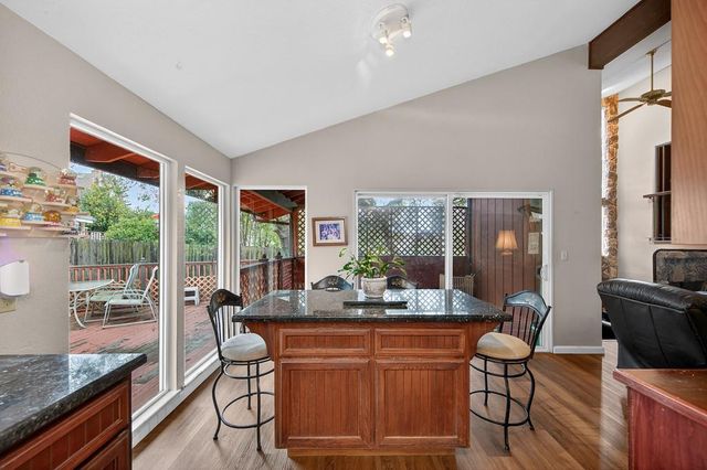 8226 Econ Ct, Fair Oaks, CA 95628