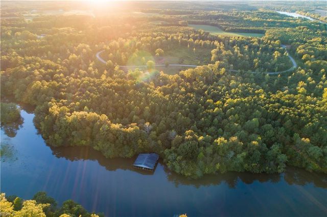 486 Ferry Landing DR, Boydton, VA 23917