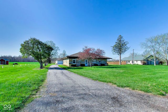 5551 W 200 N, Greenfield, IN 46140