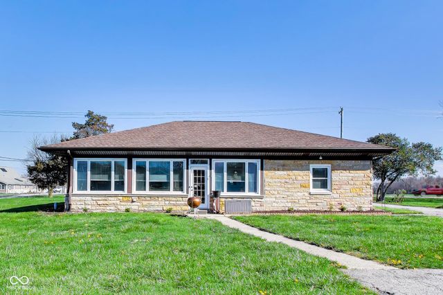 5551 W 200 N, Greenfield, IN 46140