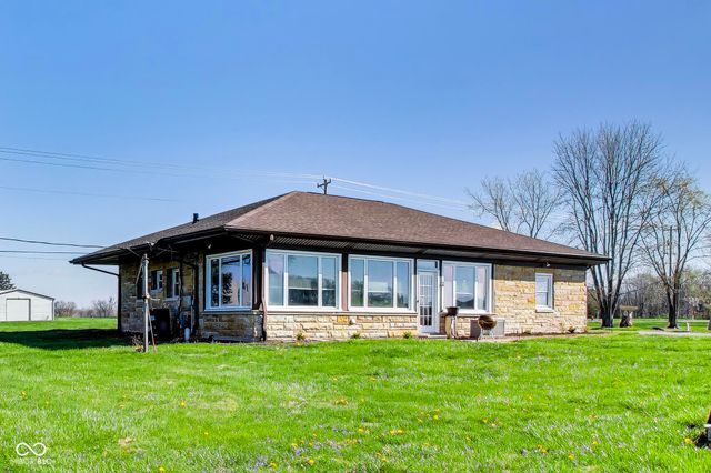 5551 W 200 N, Greenfield, IN 46140