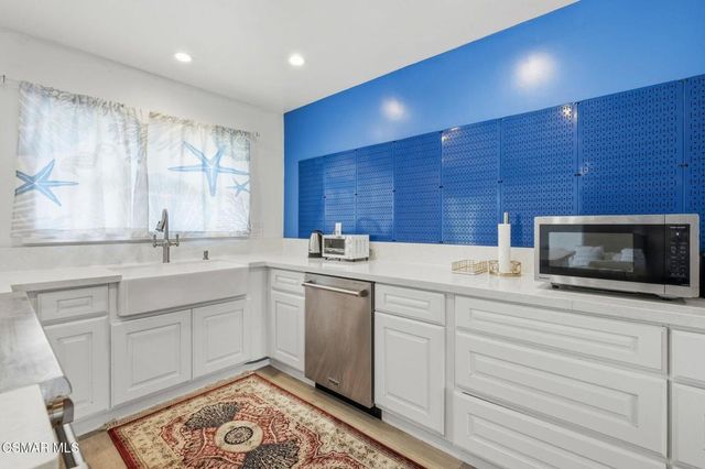 3448 Big Springs Avenue, Simi Valley, CA 93063