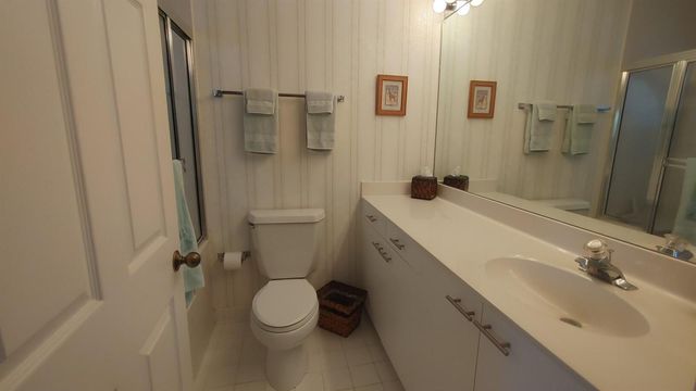 16461 Riverwind Drive, Jupiter, FL 33477