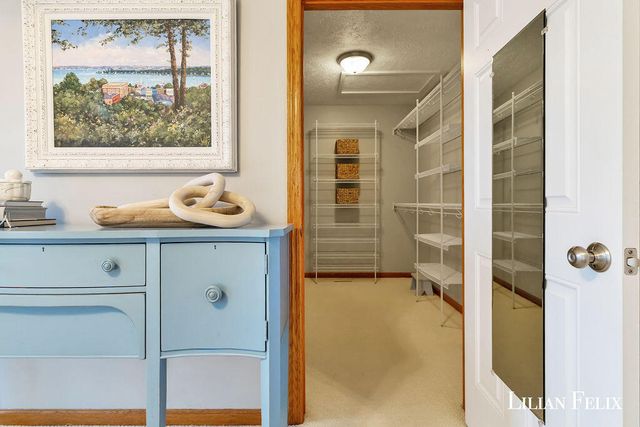 3518 Tearose Drive, Hudsonville, MI 49426