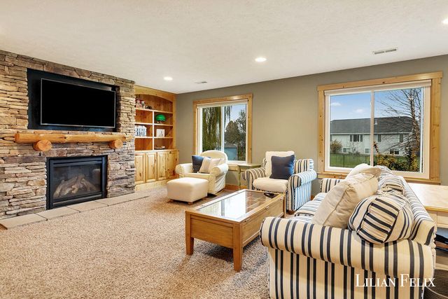 3518 Tearose Drive, Hudsonville, MI 49426