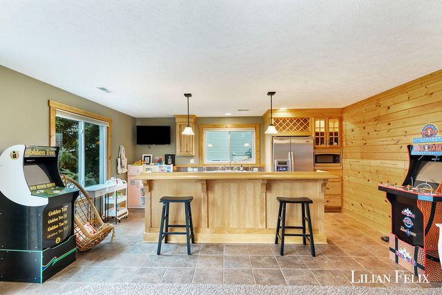 3518 Tearose Drive, Hudsonville, MI 49426