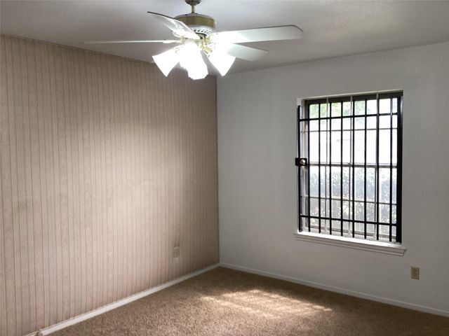 5403 Boots Road, Houston, TX 77091