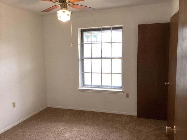 5403 Boots Road, Houston, TX 77091