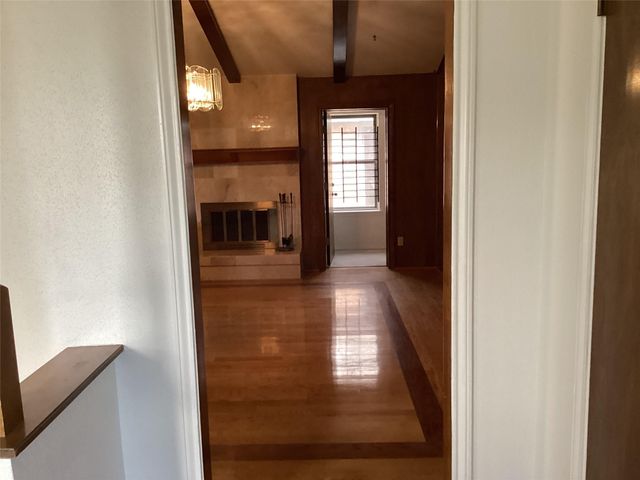 5403 Boots Road, Houston, TX 77091