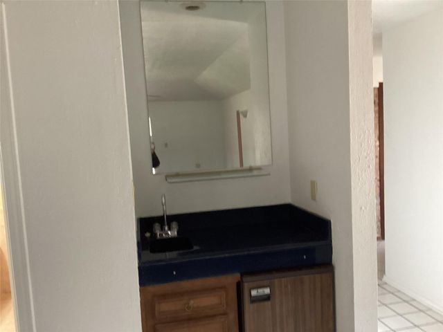 5403 Boots Road, Houston, TX 77091