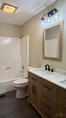 10707 Carolina Trace Road, Harrison Twp, OH 45030