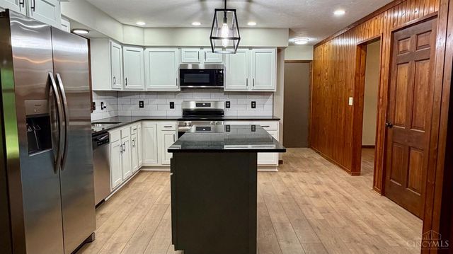 10707 Carolina Trace Road, Harrison Twp, OH 45030