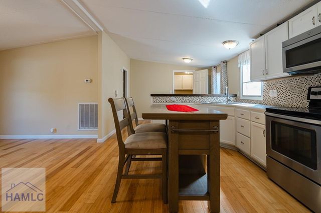 109 Stillwater Road, Bloomingdale, GA 31302