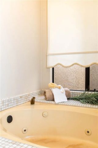 7157 Via Dicha, La Verne, CA 91750