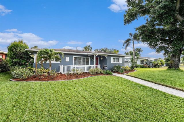 6727 BURLINGTON AVENUE N, St Petersburg, FL 33710