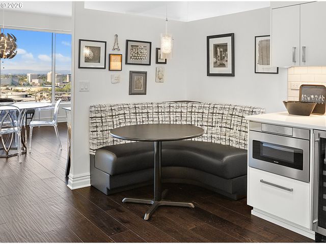 1414 Sw 3RD Ave 2301, Portland, OR 97201