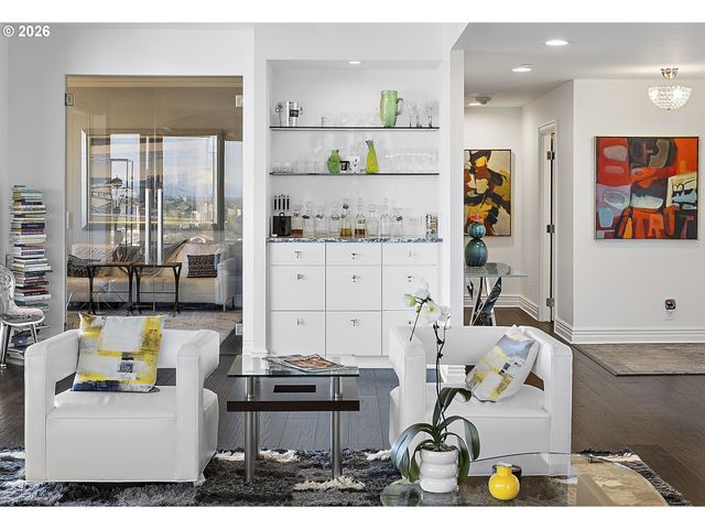 1414 Sw 3RD Ave 2301, Portland, OR 97201