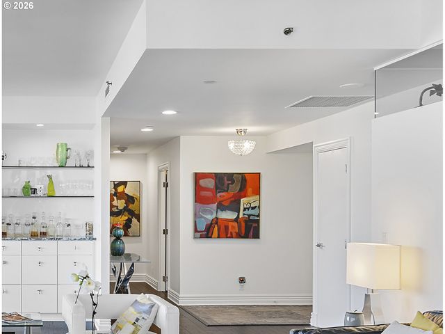 1414 Sw 3RD Ave 2301, Portland, OR 97201