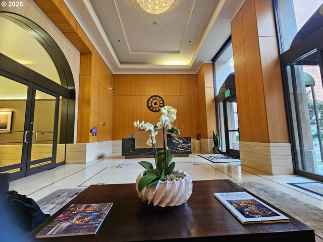 1414 Sw 3RD Ave 2301, Portland, OR 97201