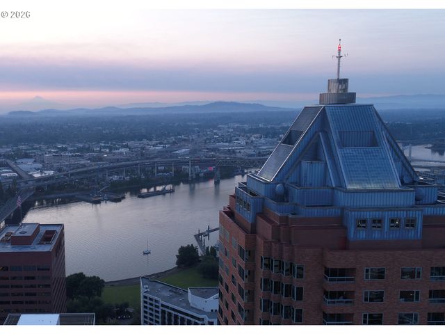 1414 Sw 3RD Ave 2301, Portland, OR 97201