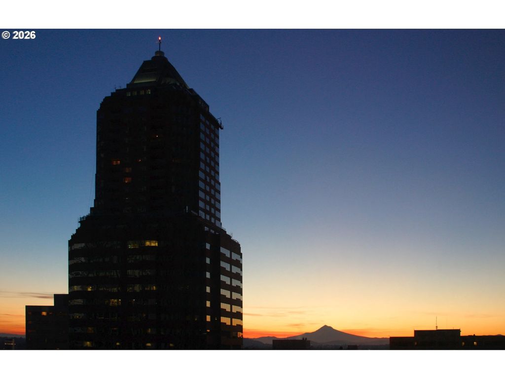 1414 Sw 3RD Ave 2301, Portland, OR 97201