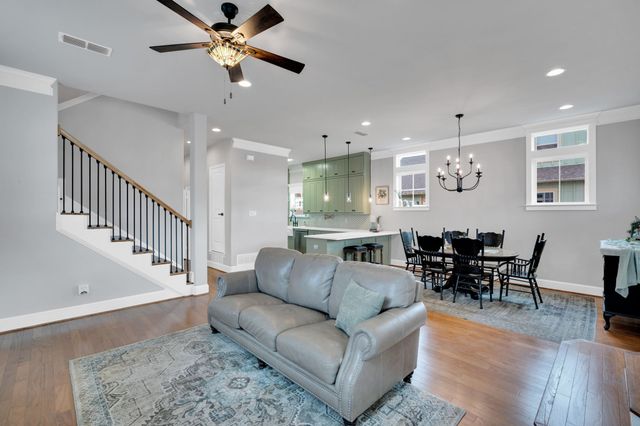 209 Cody Hunter Lane, Midlothian, TX 76065