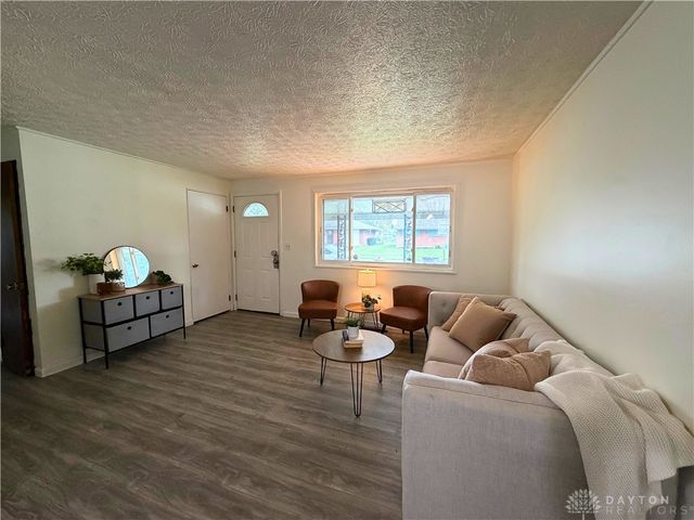 306 Savoy Avenue, West Carrollton, OH 45449