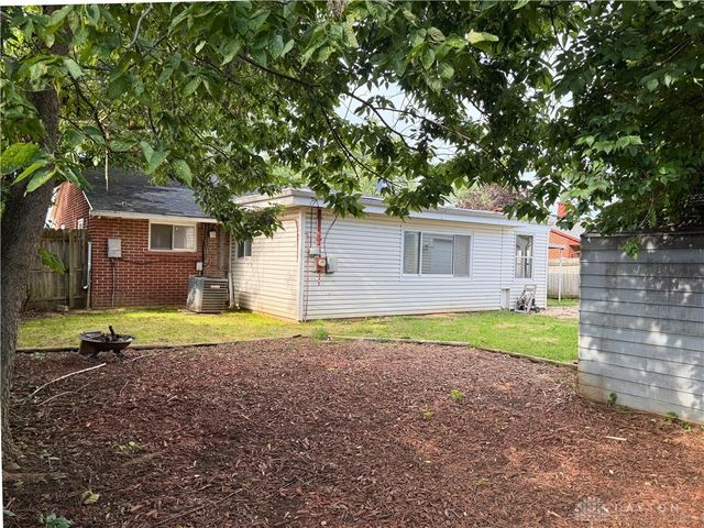 306 Savoy Avenue, West Carrollton, OH 45449