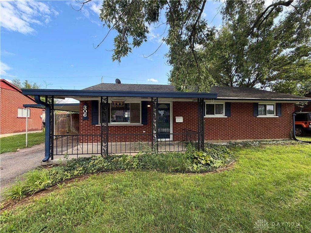 306 Savoy Avenue, West Carrollton, OH 45449
