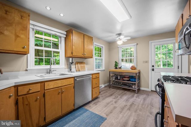 913 HEATHER LN, Phoenixville, PA 19460