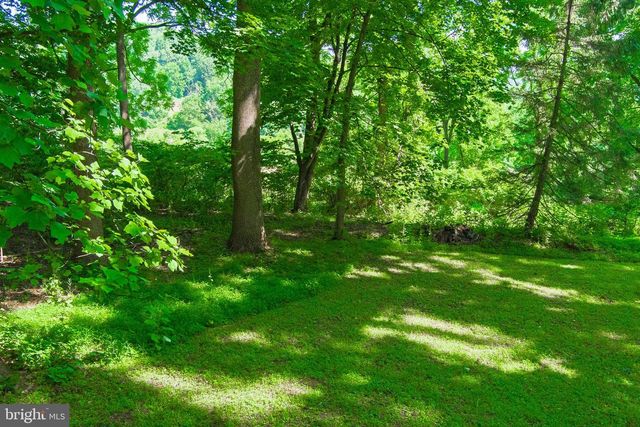 913 HEATHER LN, Phoenixville, PA 19460