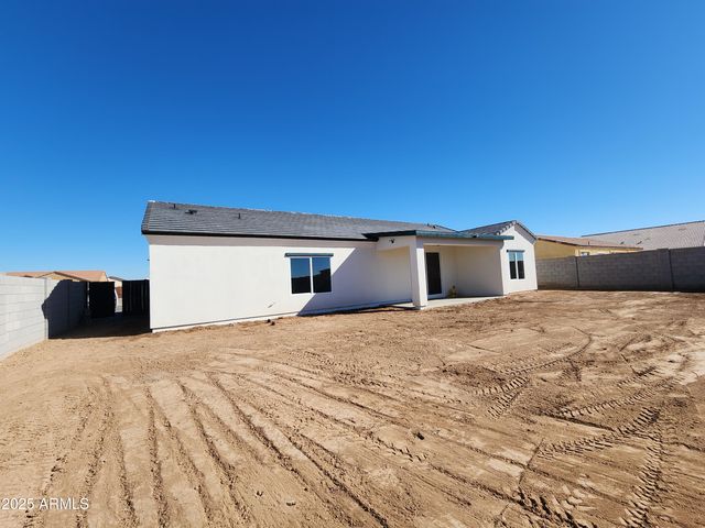 13564 S DURANGO Road, Arizona City, AZ 85123