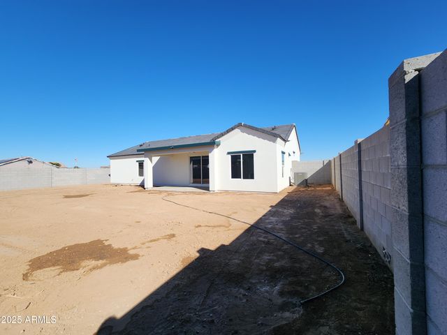 13564 S DURANGO Road, Arizona City, AZ 85123