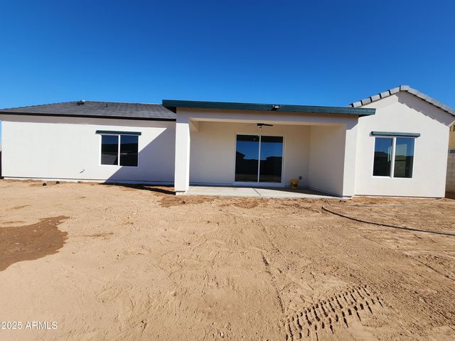 13564 S DURANGO Road, Arizona City, AZ 85123