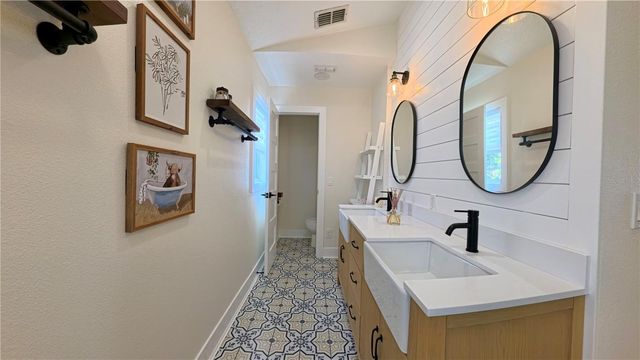 16948 CORNER HILL COURT, Orlando, FL 32820