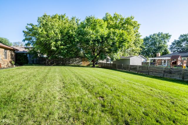 9669 Sycamore Road, Carmel, IN 46032