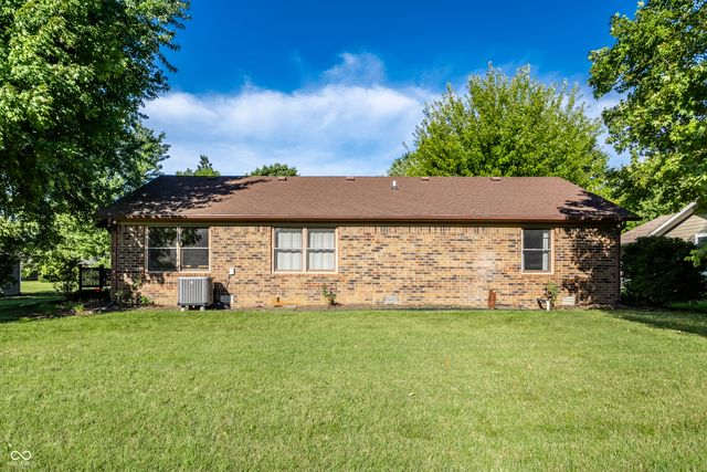 9669 Sycamore Road, Carmel, IN 46032