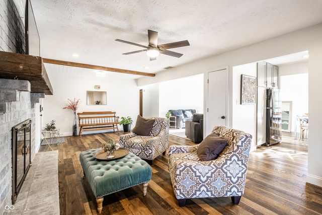 9669 Sycamore Road, Carmel, IN 46032