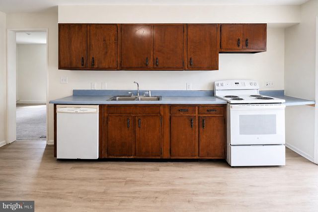 5412 W NORTH AVE, Gwynn Oak, MD 21207