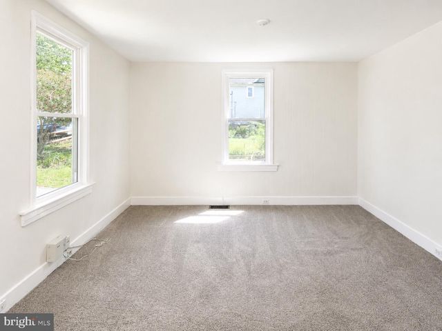 5412 W NORTH AVE, Gwynn Oak, MD 21207