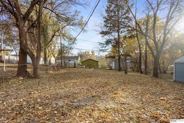 6615 Charles Street, Omaha, NE 68132