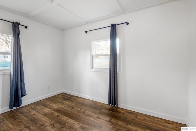 6615 Charles Street, Omaha, NE 68132