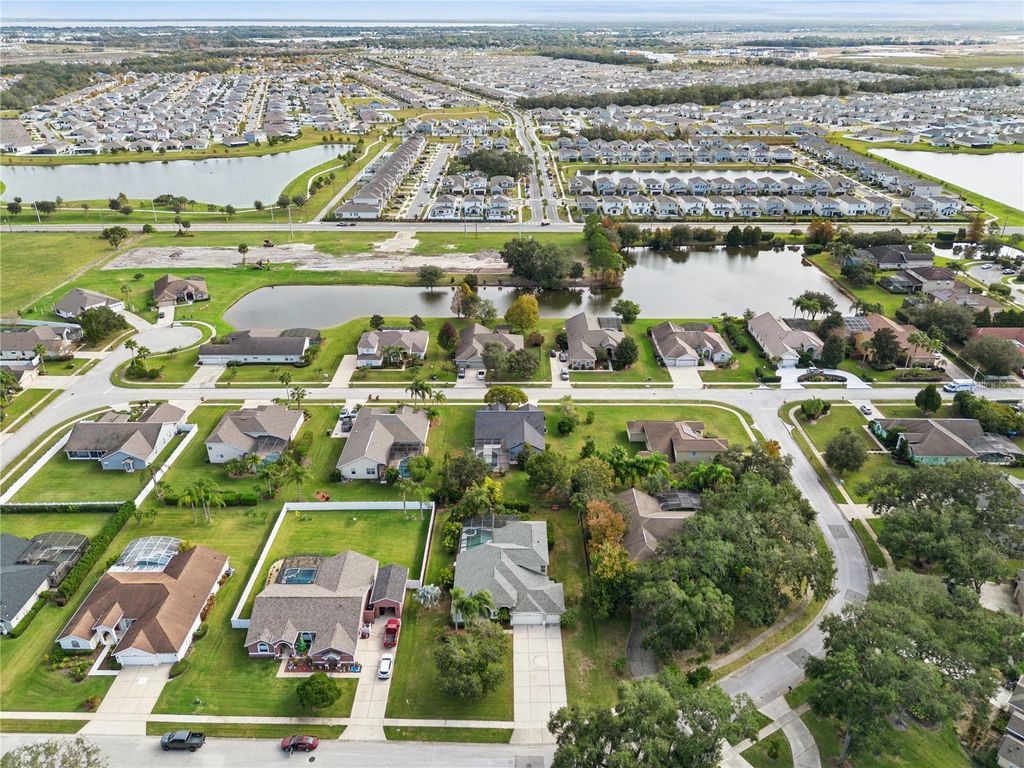 Image 51 of property listing at 1544 GANTS CIRCLE, Kissimmee, FL 34744